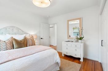 908 Park is a 2 bedroom home in Burlingame