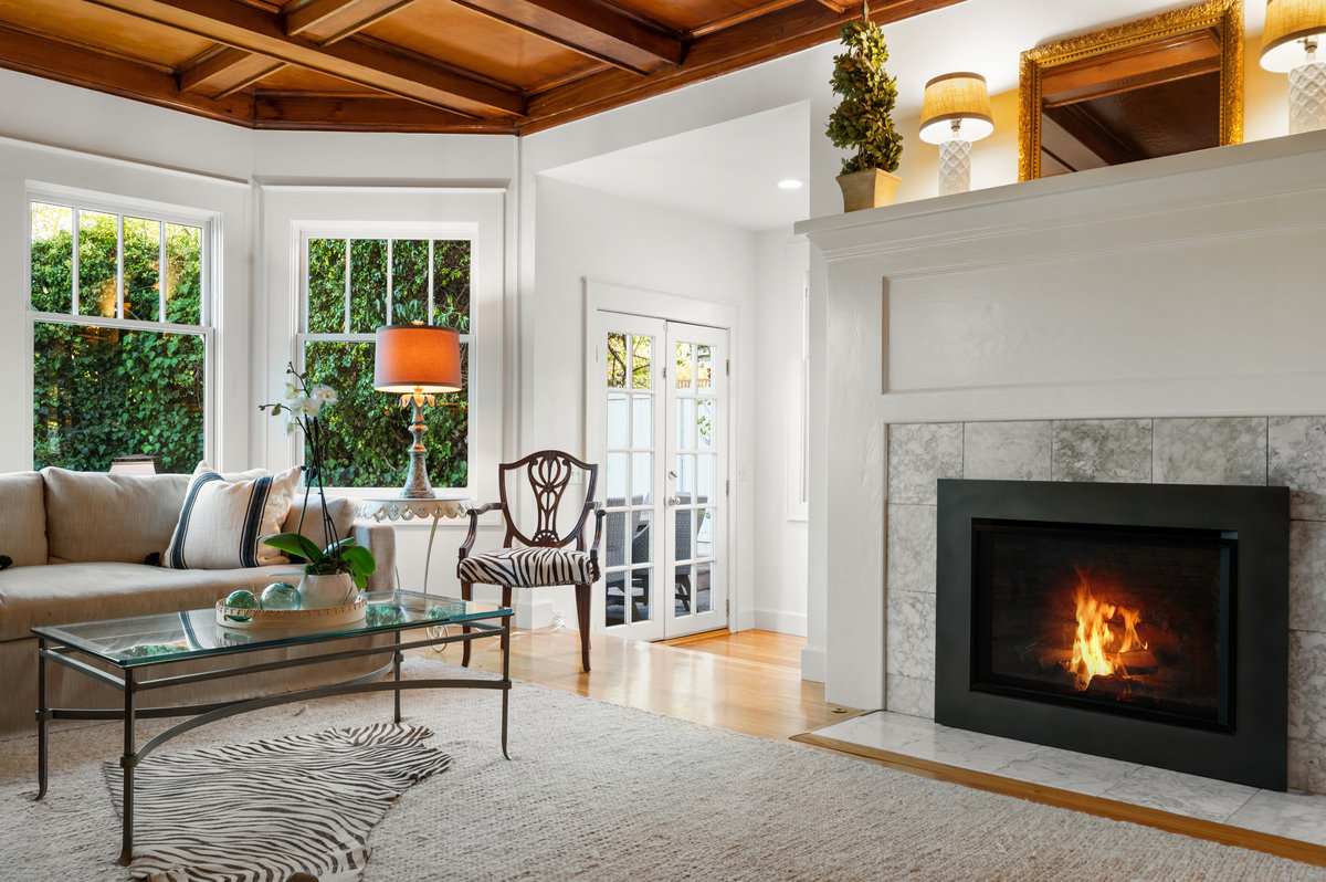 15 W Poplar Avenue is a stunning 5 bedroom home in San Mateo Park