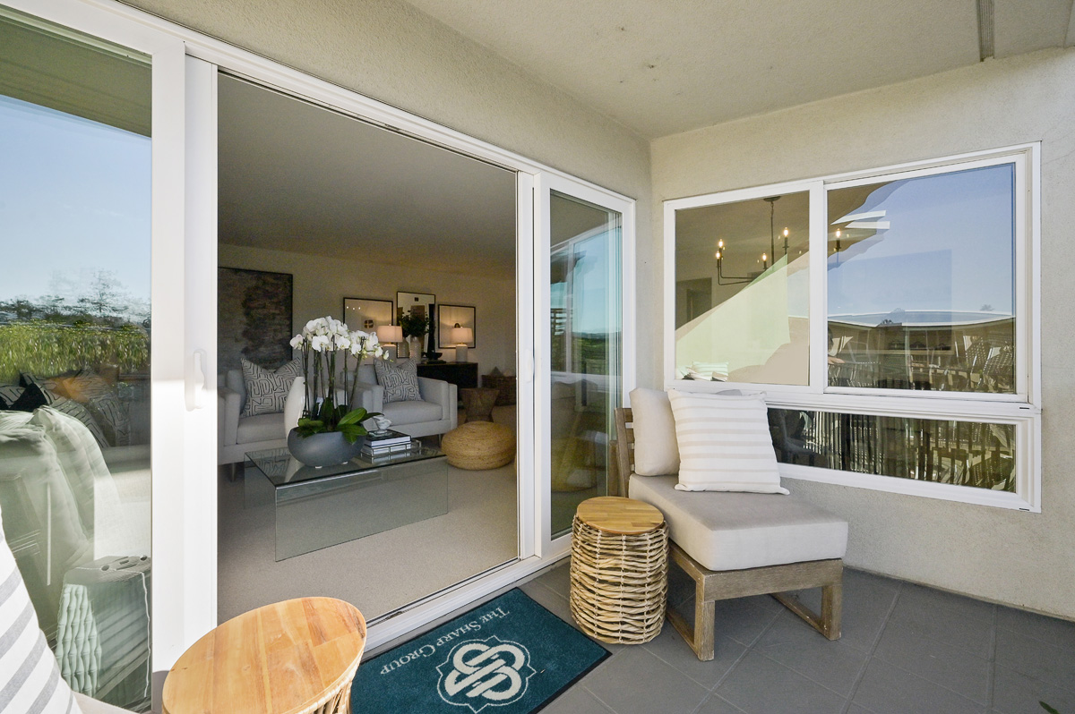 930 Peninsula #405 is a 2 bd, 2ba condo, listed by The Sharp Group, a luxury real estate group that serves Hillsborough, San Mateo, Burlingame and the Peninsula.