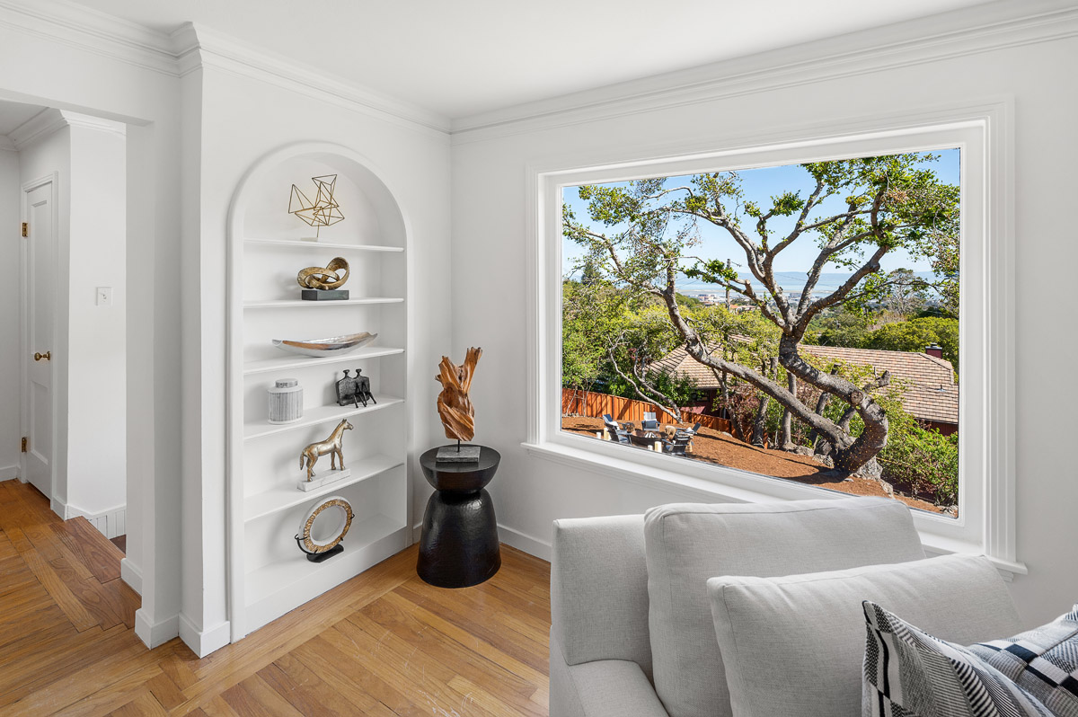 1522 La Mesa is a 4 bedroom, 2 bathroom home in Burlingame, listed by The Sharp Group.
