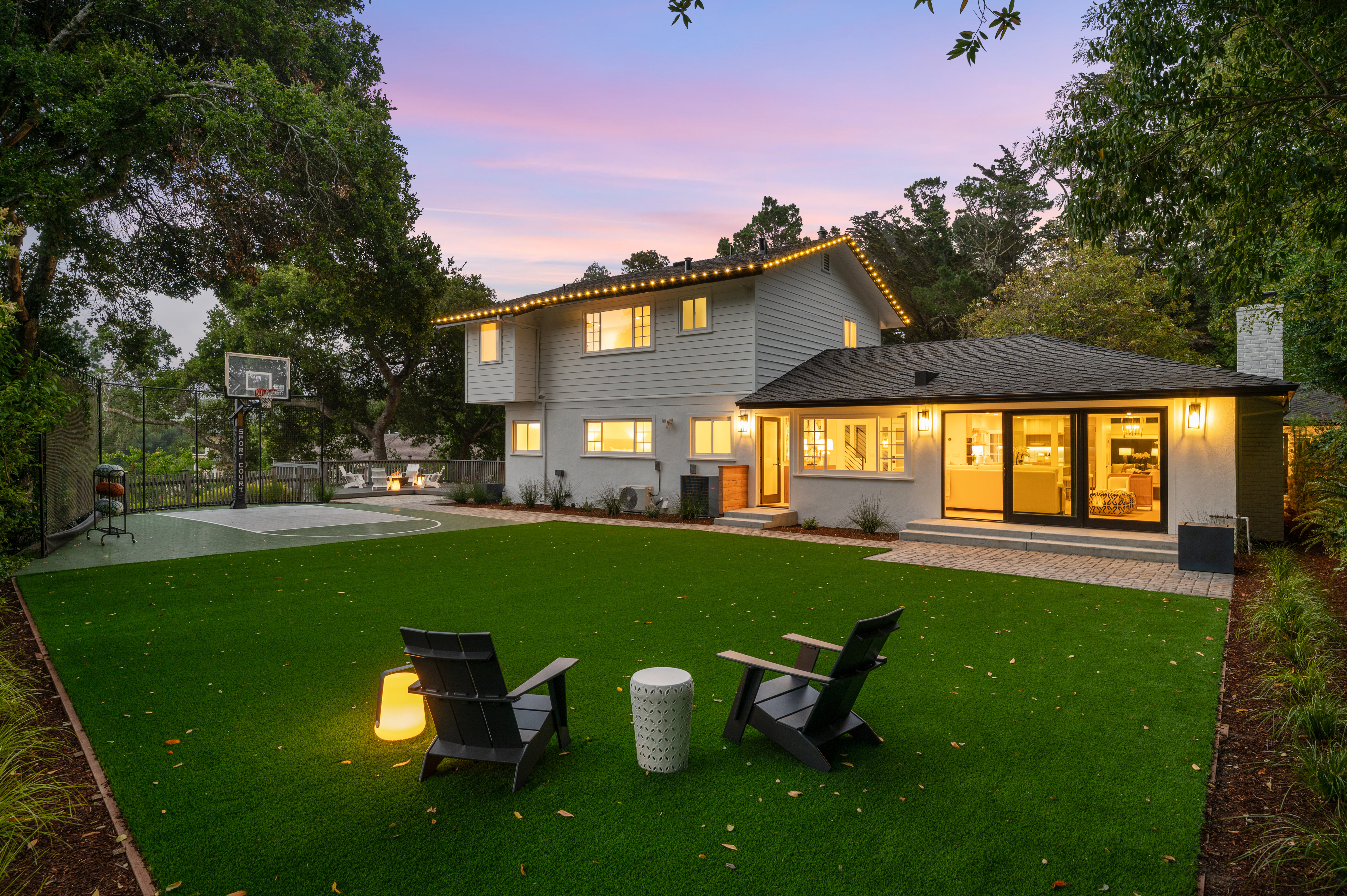 660 Pullman Road in Hillsborough is a gorgeously remodeled 4 bedroom home in the Carolands neighborhood