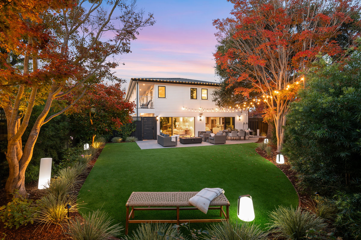 1585 Cypress Avenue is an extensively remodeled 5 bedroom home with a Junior Accessory Dwelling Unit located in the heart of Burlingame