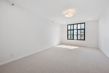 555 Laurel Ave #509 is a remodeled 2 bedroom, 2 bathroom condo