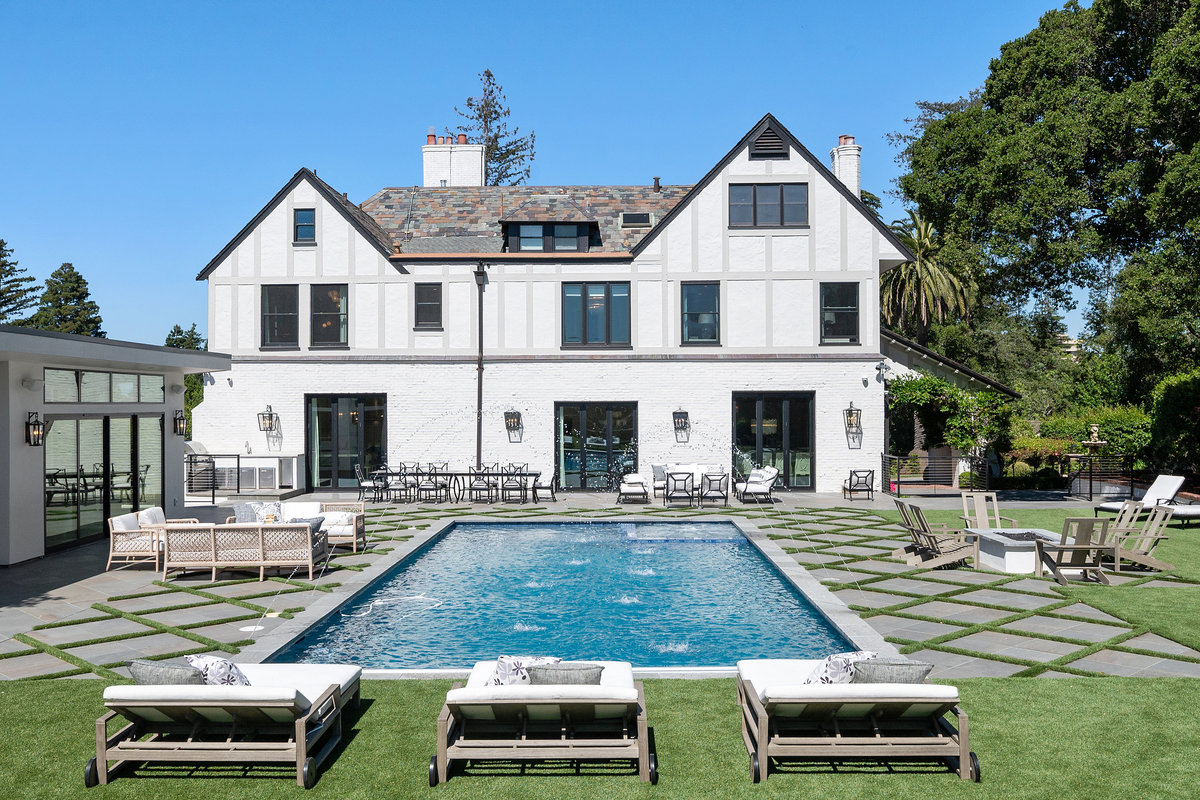 119 Bridge Road 119 Bridge Road is a stunning multi-level estate in Hillsborough.
