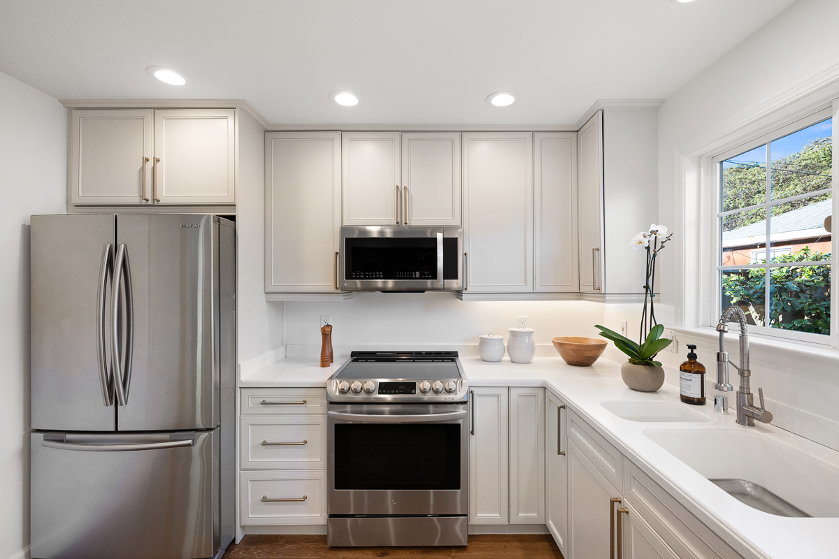 3993 Branson Drive is a three bedroom, 2 bathroom home in San Mateo.