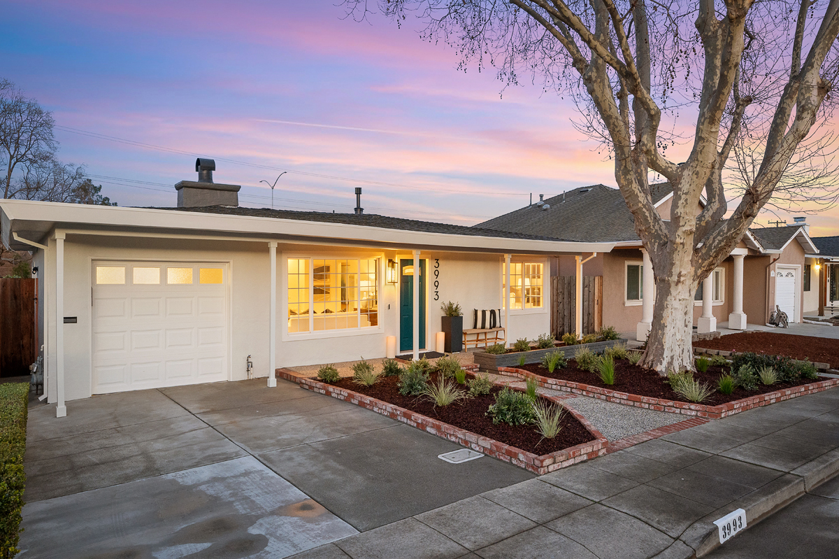 3993 Branson Drive, San Mateo 3993 Branson Drive is a three bedroom, 2 bathroom home in San Mateo.