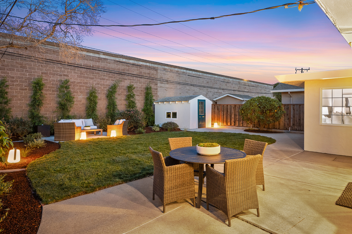 3993 Branson Drive is a three bedroom, 2 bathroom home in San Mateo.
