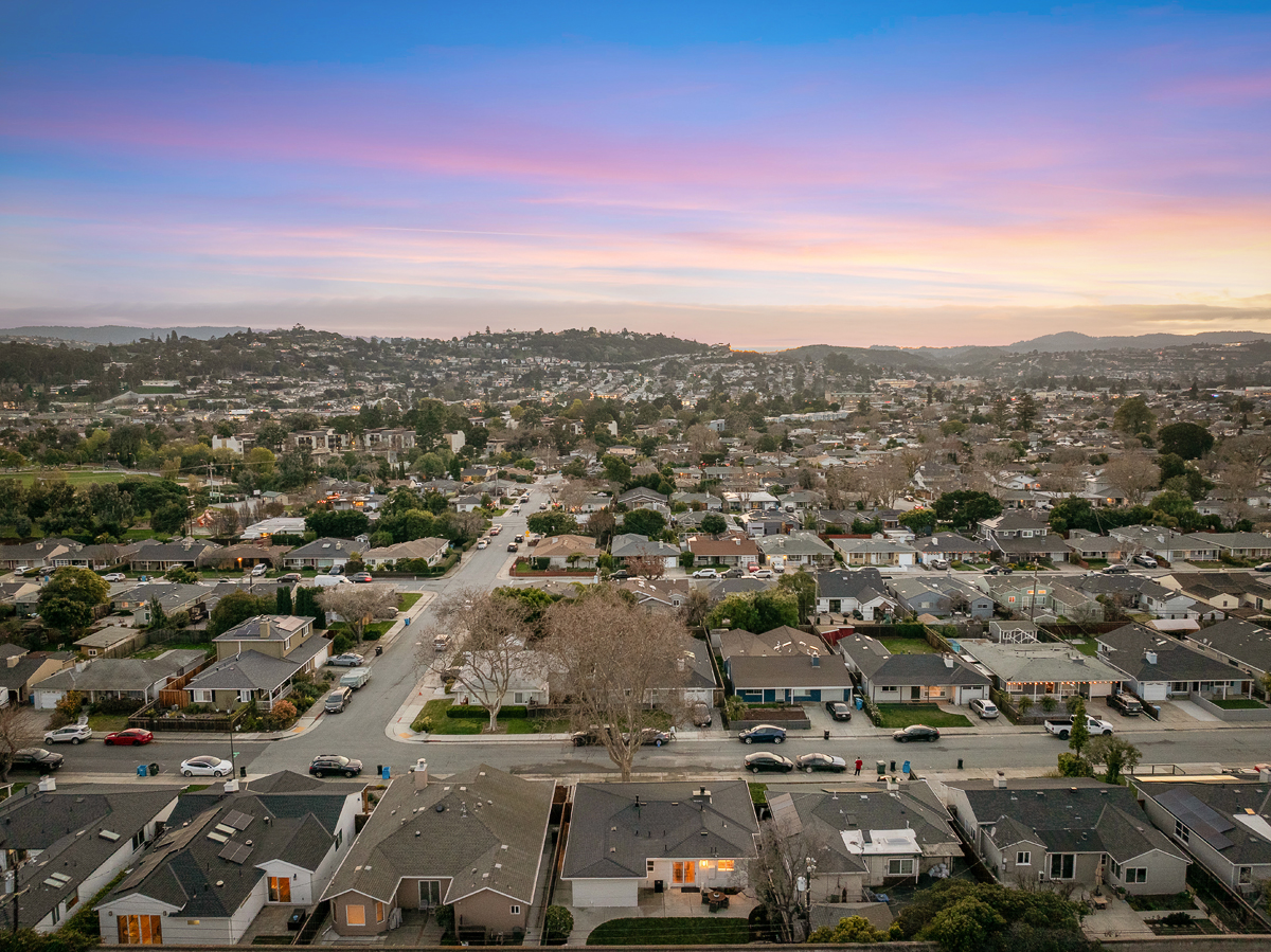 3993 Branson Drive is a three bedroom, 2 bathroom home in San Mateo.